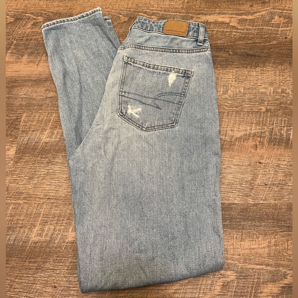 American Eagle Mom Jeans